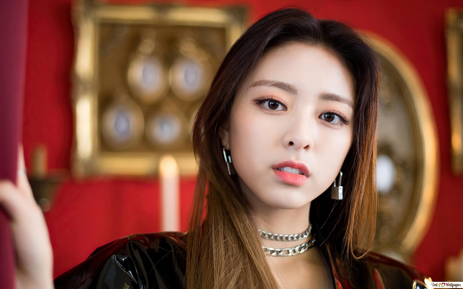 Wer ist ITZY Yuna