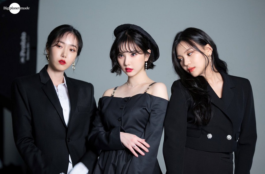 Umji's Debüt mit VIVIZ