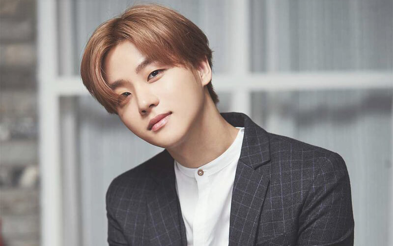 iKON Jay