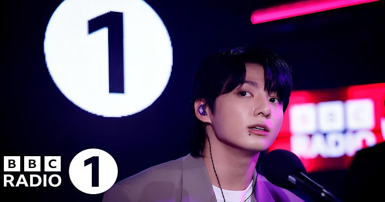 BTS Jungkook in BBC Radio 1's Live Lounge - Seven & Oasis-Cover