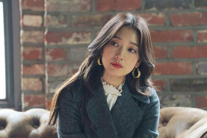 Alles über Park Shin Hye