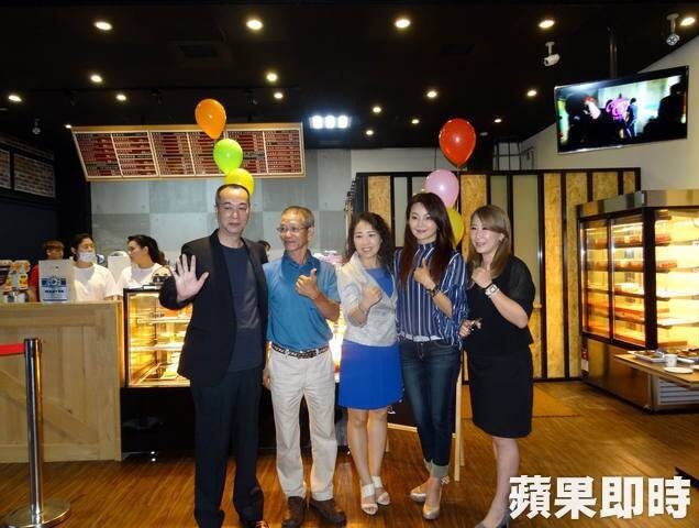 TWICE’s Tzuyu’s Father