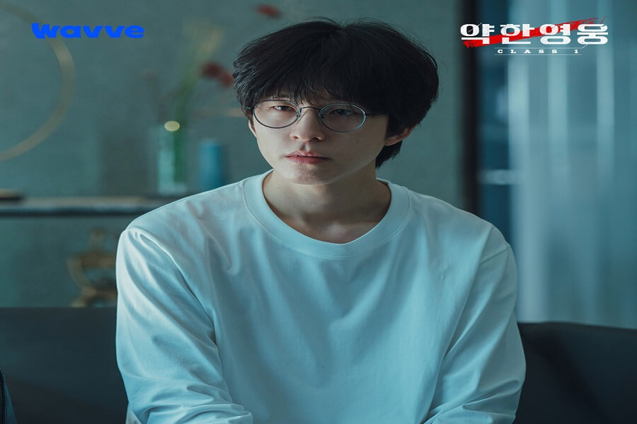 Hong Kyung (Oh Beom Seok)