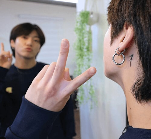 7