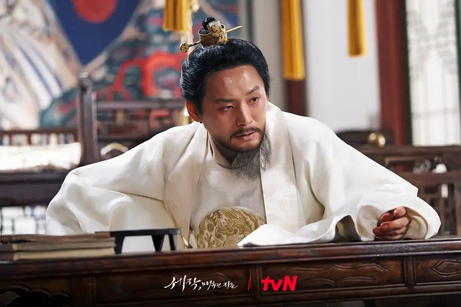 Choi Dae Hoon (Lee Sun)
