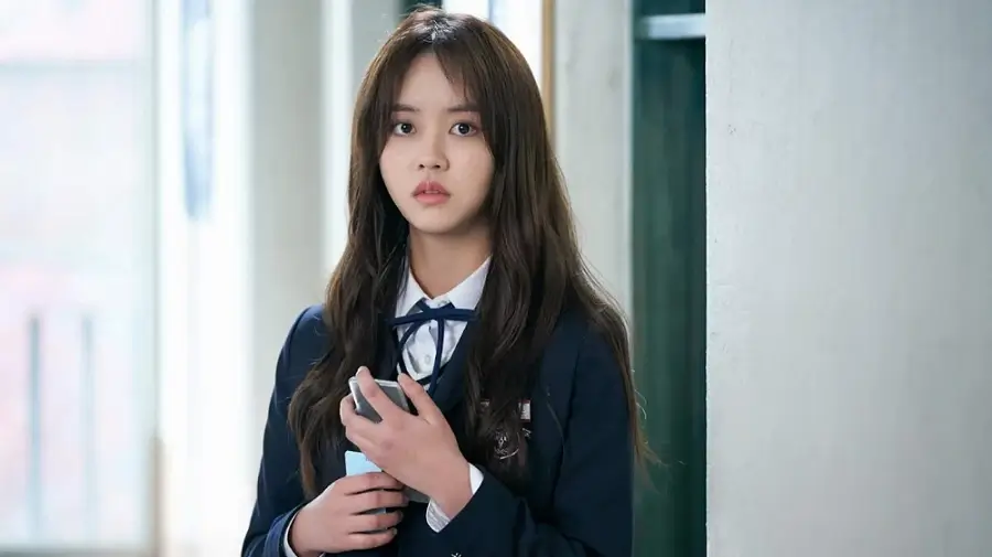 Kim So Hyun (Kim Jo Jo)